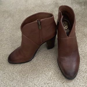 Brown leather Vince camuto booties